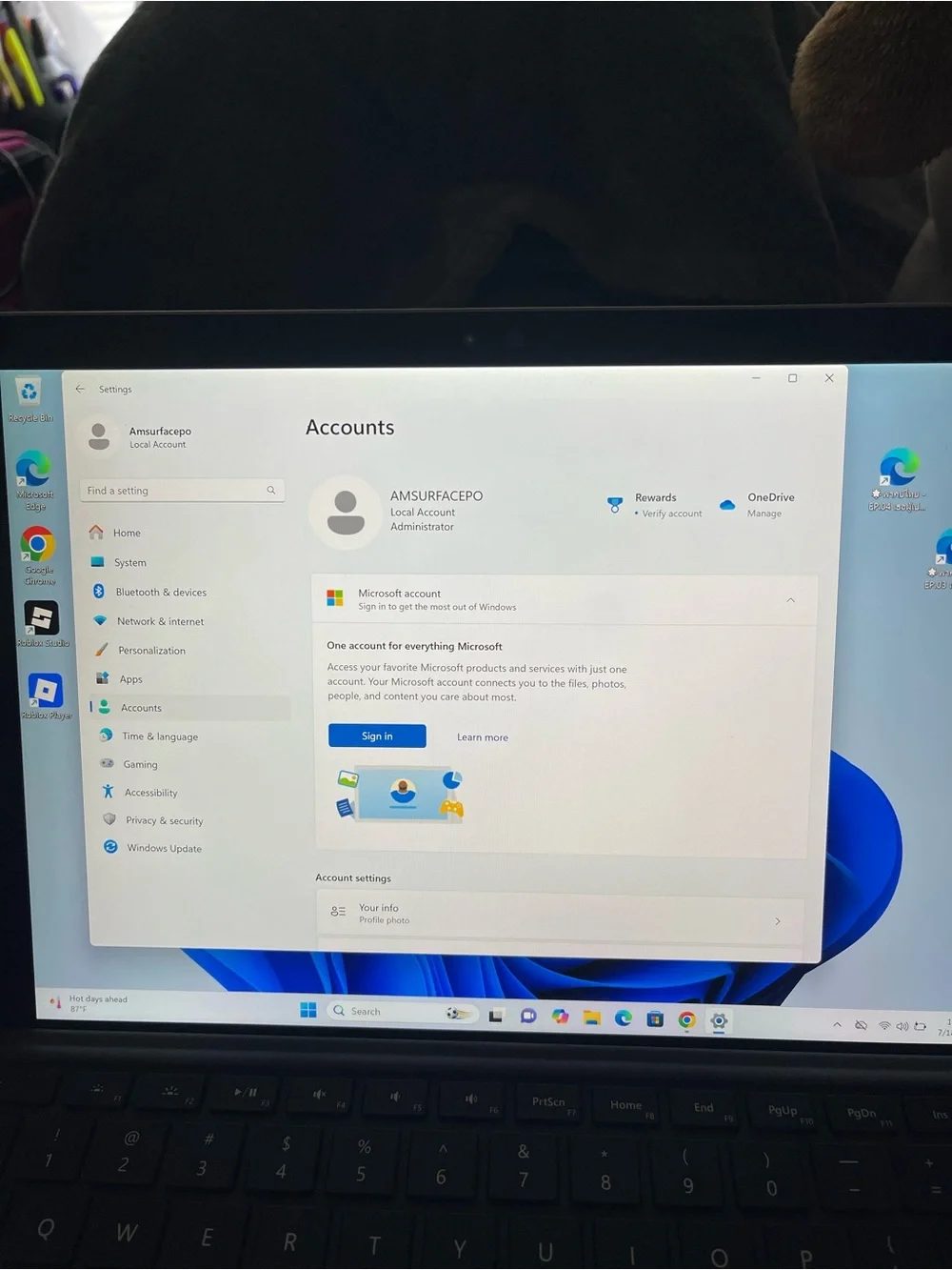Microsoft Surface Laptop - Silver/White Finish